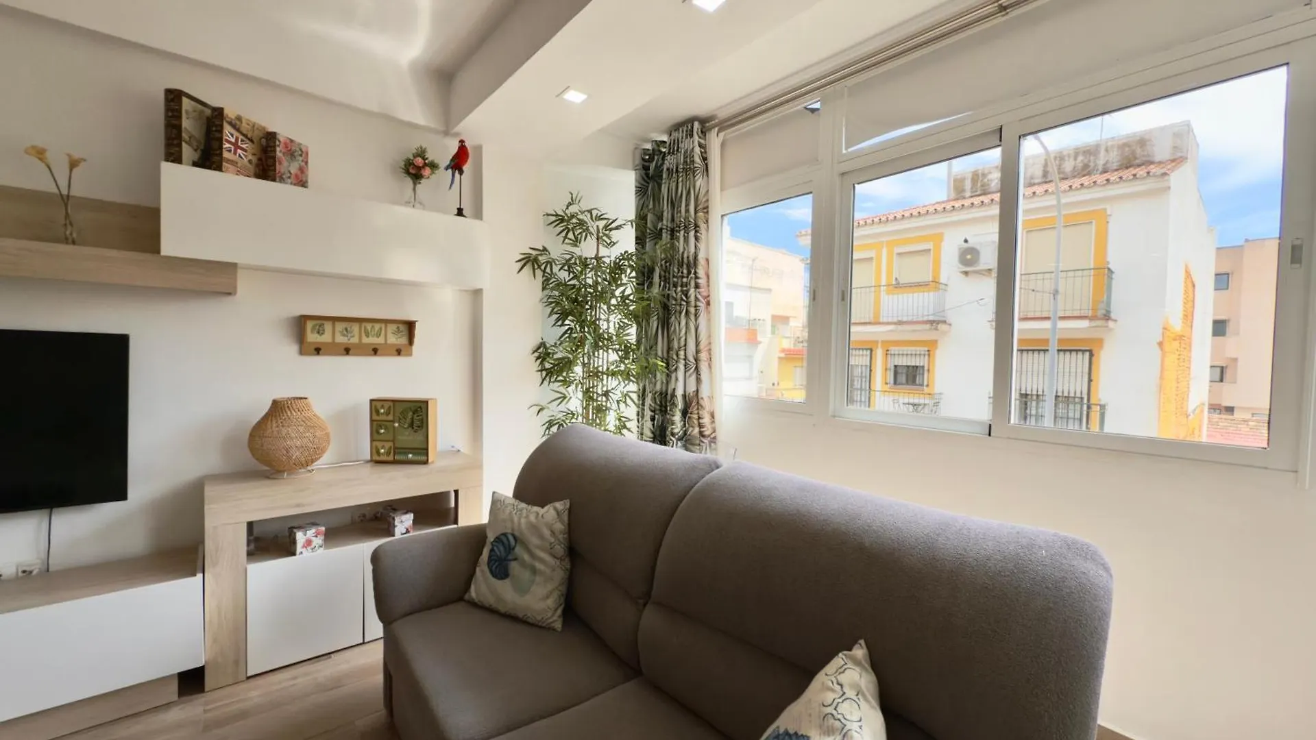 Calbaj - 1 Dorm, Wifi, Fire Stick Amazon, Centro, Playa A 850 Metros Appartement Torremolinos