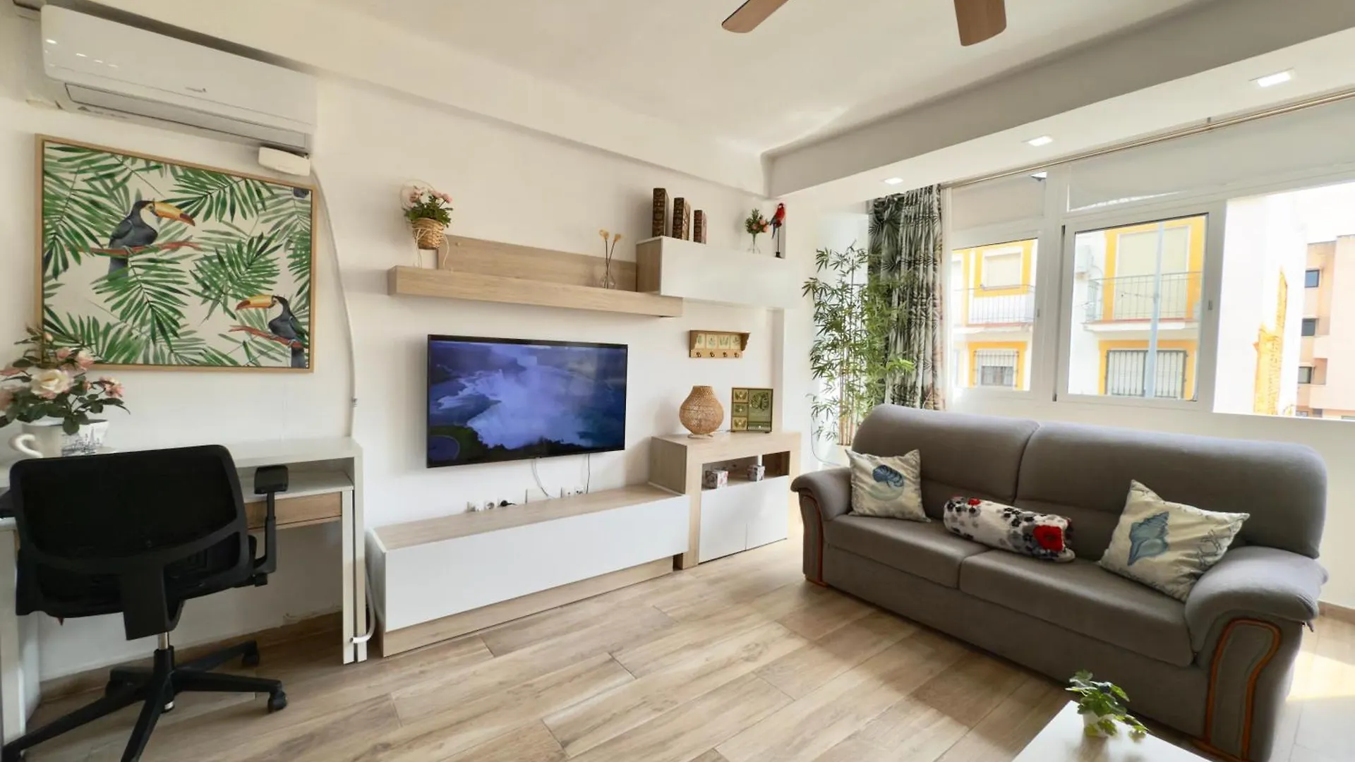 Calbaj - 1 Dorm, Wifi, Fire Stick Amazon, Centro, Playa A 850 Metros Appartement Torremolinos 0*,  Spanje