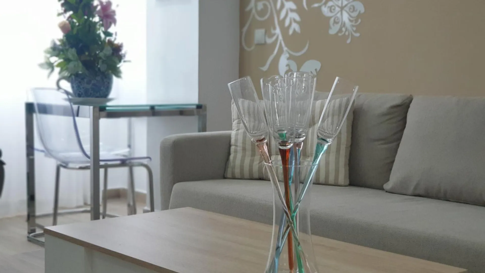 Calbaj - 1 Dorm, Wifi, Fire Stick Amazon, Centro, Playa A 850 Metros Apartment Torremolinos Spain