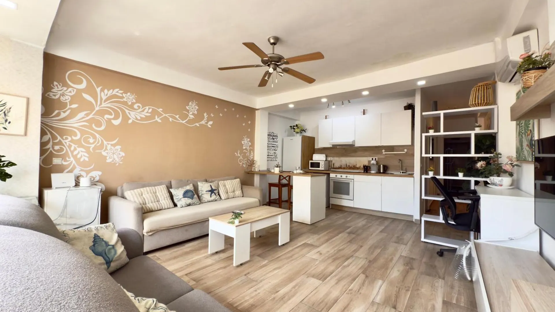 Calbaj - 1 Dorm, Wifi, Fire Stick Amazon, Centro, Playa A 850 Metros Lejlighed Torremolinos